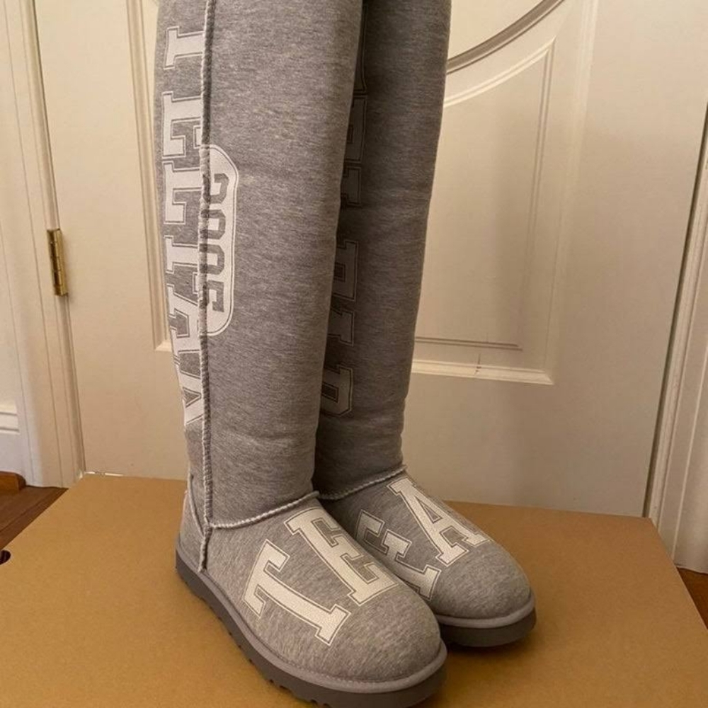 UGG X BOOT TELFAR GREY KNEE HIGH TALL CLASSIC - 9 - Picture 2 of 5